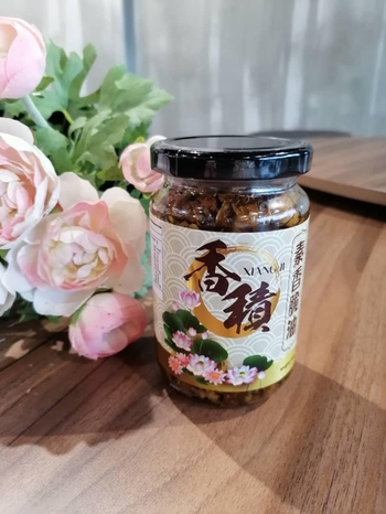 Image Xiang Ji Crispy Shredded Cabbage with Oil 香积香脆油 250grams
