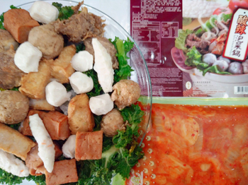 Image Spicy Kimchi Hot pot Hotpot 莲厨-酸辣泡菜火锅 800 grams